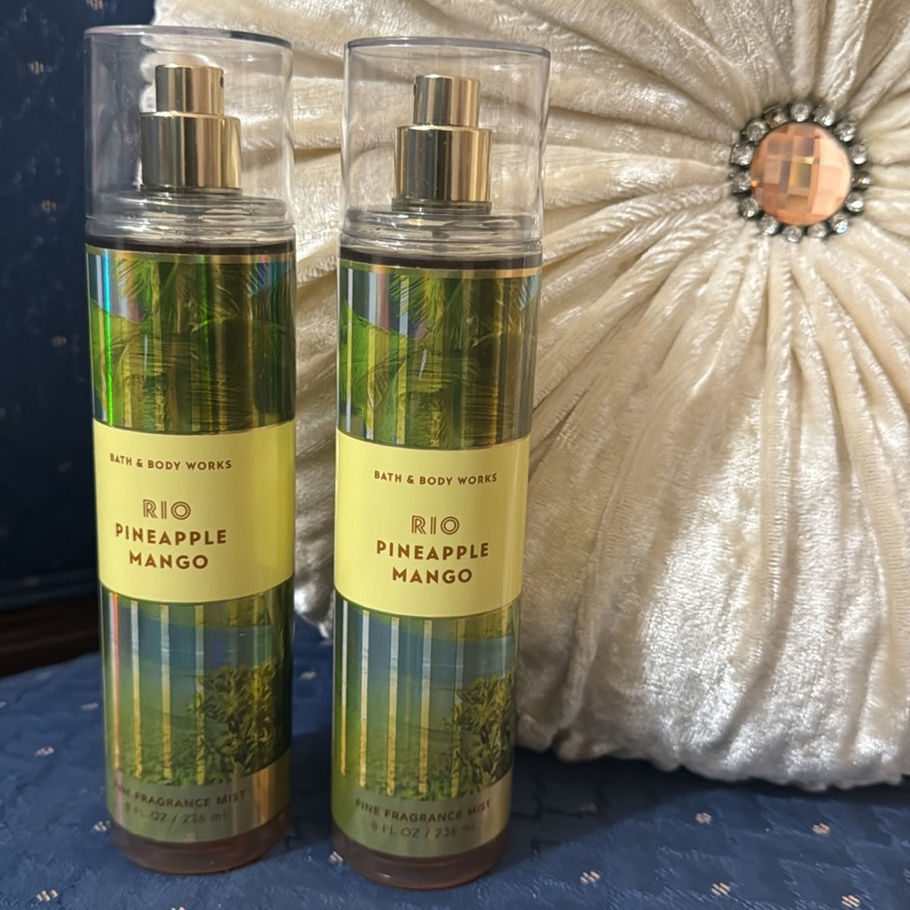 BATH & BODY WORKS SET. . . RIO PINEAPPLE MANGO SCENT - Picture 2 of 6